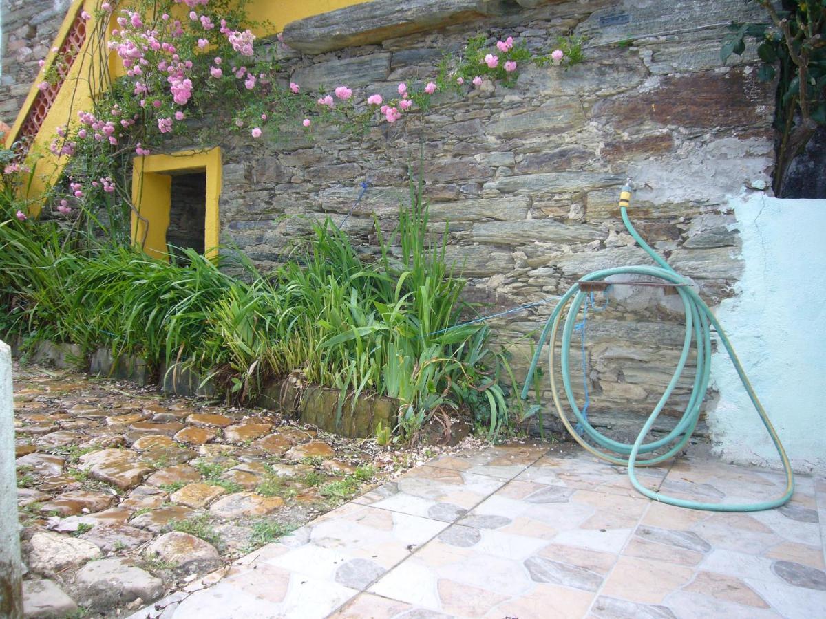 Casinha Da Aldeia Villa คาสเตโลแบรนโค ภายนอก รูปภาพ